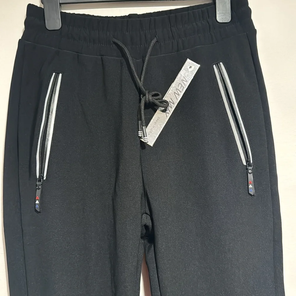 JOGGERS - Picture 8 of 8